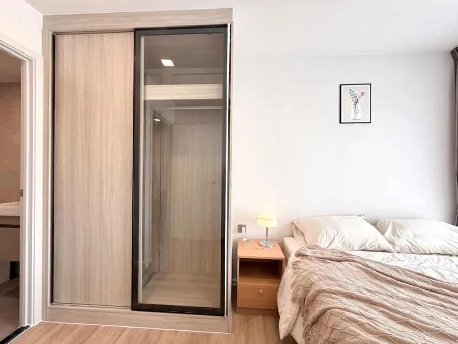 Rent Atmoz Flow Minburi, fully furnished with top-quality appliances. Book now, don't wait!