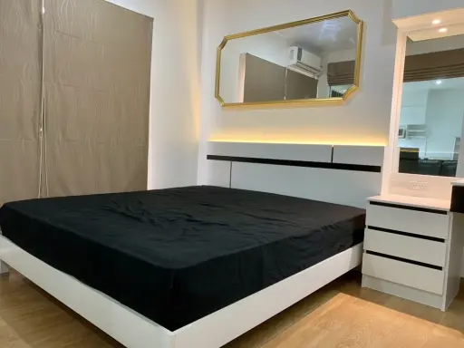 Condo for rent, The Parkland Grand Taksin, complete furniture and electrical appliances, Urgent!! images