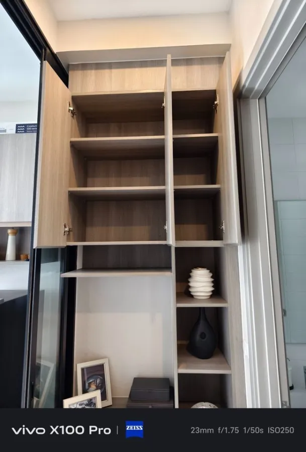 For sale: Knightsbridge Prime On Nut, 18th floor, room decorated in soothing tones, minimalist style, very comfortable to live in, move now.