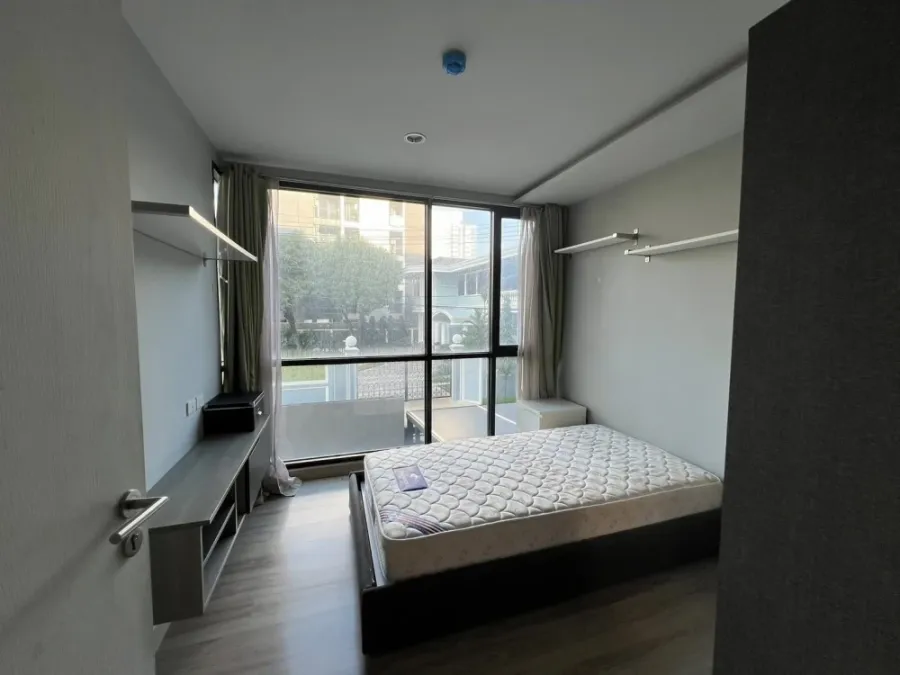 ให้เช่า The Unique 19 แบบ 2 ห้องนอน 2 ห้องน้ำ ตกแต่งครบครัน พื้นที่กว้างขวาง สนใจจองเลย