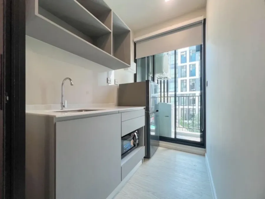 For rent: KAVE Pop Salaya, 4th floor, beautiful room, fully decorated, ready to move in immediately. Book now, don't wait.