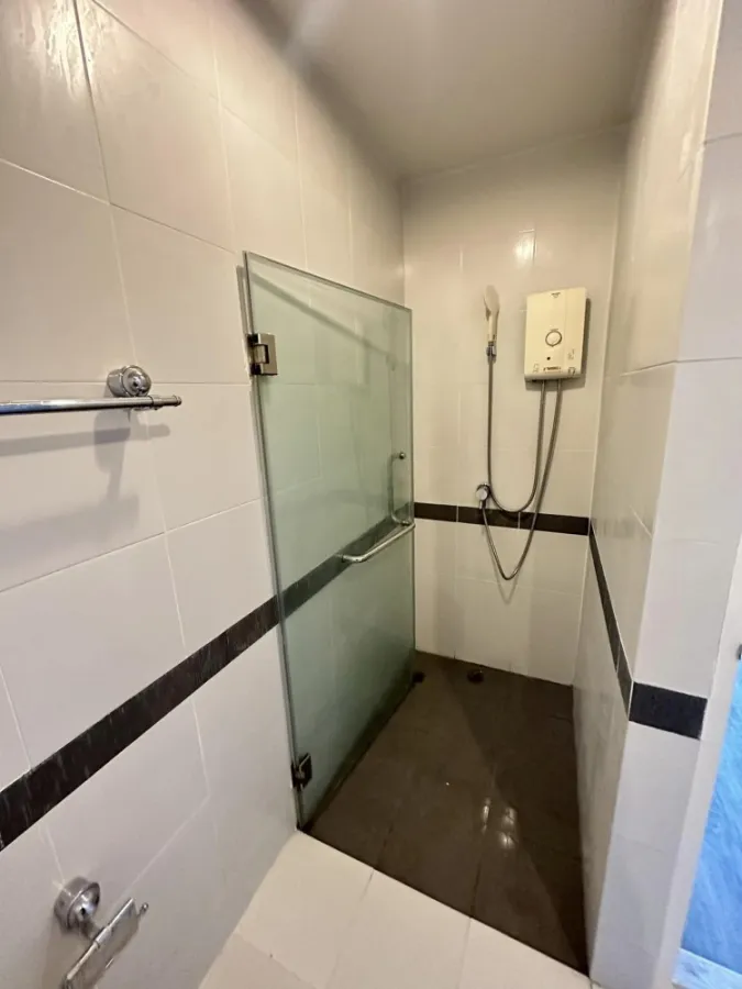 For sale: A Space Sukhumvit 77, natural view, open and cool, comfortable to sleep, rooms divided into proportions. Room decoration line, reserve now.