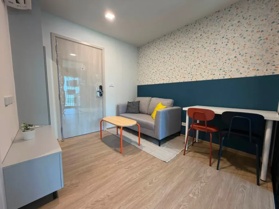 For rent: Kave Luminous Bangmod, North-facing unit in a great location with complete amenities. Book now!