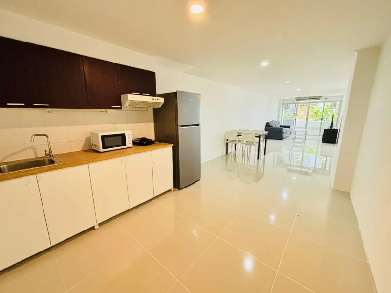 Condo for rent, The Waterford Rama 4, newly decorated room. Fully furnished, near BTS Phra Khanong