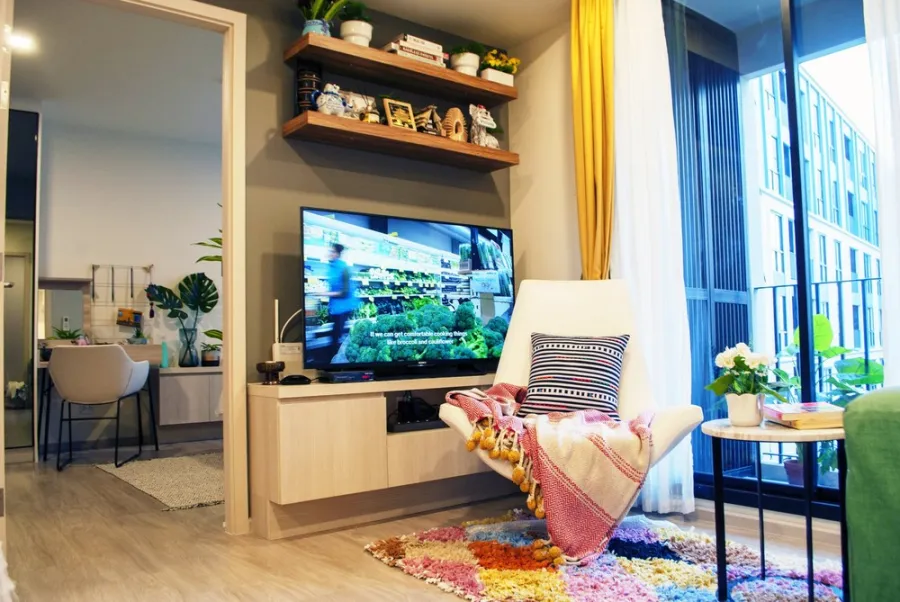For rent Maestro 03 Ratchada-Rama 9, beautiful room, very spacious, good location, convenient transportation, ready to move in, hurry and book now!