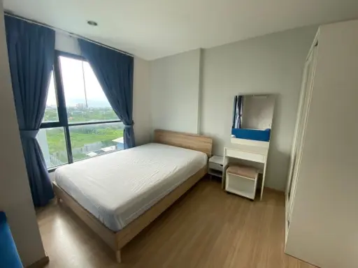 For rent The Base Rama 9 - Ramkhamhaeng Studio room with full furniture. You can reserve in advance.