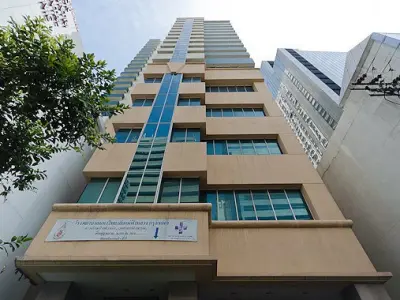 Asoke Place
