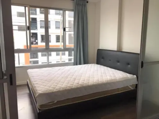 For rent d Condo Campus Rangsit Phase 1, spacious room, lots of usable space. Simple, comfortable, chilling. Book now.