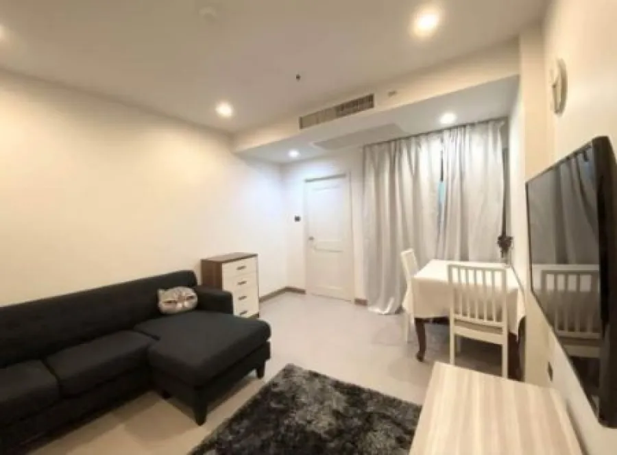 Condo for rent at Supalai Wellington 2, fully furnished, convenient to travel, hurry and book now, don't wait!!