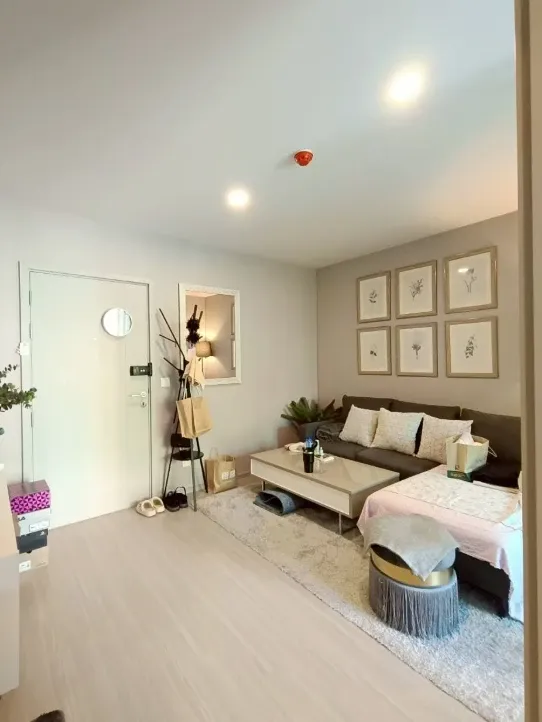 Wow for sale, Aspire Asoke-Ratchada, 1 bedroom, very beautiful decoration. Every piece is beautiful. Nice atmosphere, hurry and make a reservation.