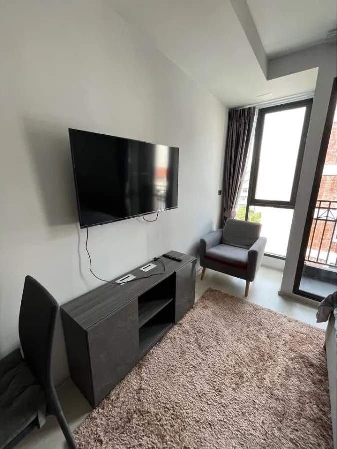 for sale / rent Venio Sukhumvit 10 Near the Skytrain Terminal 21 shopping mall, good location in the heart of the city, don't miss it!