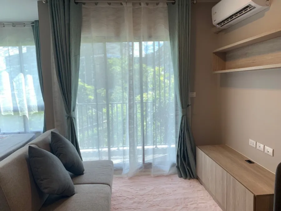 For Rent ดีคอนโด ไฮด์อเวย์ รังสิต ตู้เสื้อผ้าพร้อมชุดครัว bult in ตำแหน่งห้องดีมาก อย่าพลาด ต้องจอง