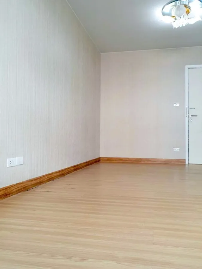 Sell Plum Condo Phaholyothin 89, Building B, Phase 2, 5th floor, good price, ready to move in. Hurry up to reserve before it's gone!!