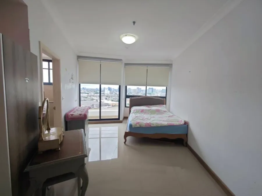 For rent!! Condo Supalai Casa Riva, 26th floor, beautiful and luxurious room, Chao Phraya River view, ready to move in, hurry up and book now!!