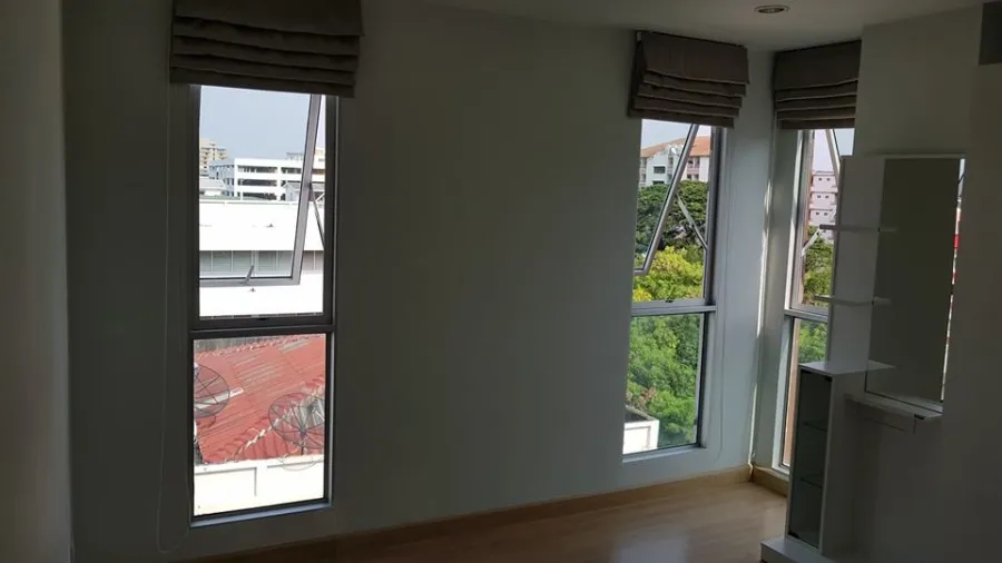 ขายคอนโด เดอะนิช ไอดี ลาดพร้าว 130 2 ห้องนอน 2 ห้องน้ำ สิ่งอำนวยความสะดวกครบ พร้อมอยู่ จองเลย