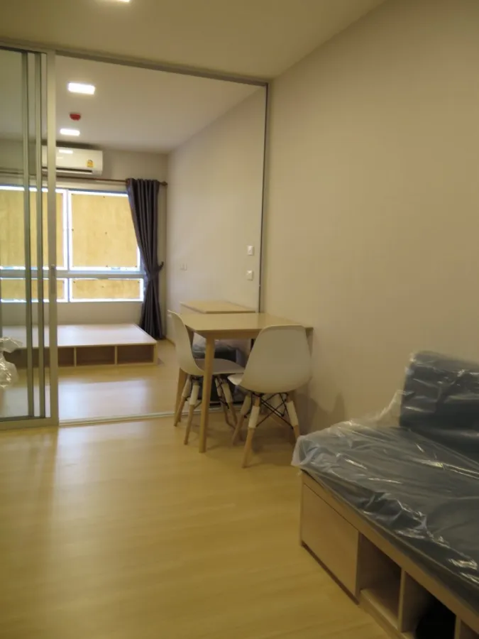 For rent plum condo rangsit alive 2 ตึก B ชั้น 6 วิวสระแจ่มๆ พร้อมทีวีจอใหญ่มากก ไม่จองพลาดสุดๆ ด่วน