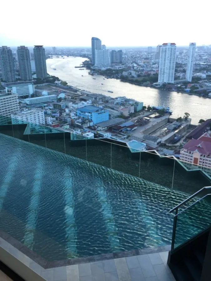 For sale Rhythm Sathorn ชั้น 19 ตกแต่งแนวหรูพร้อมอยู่ เครื่องใช้ไฟฟ้าครบ ซื้อเลยจ้า