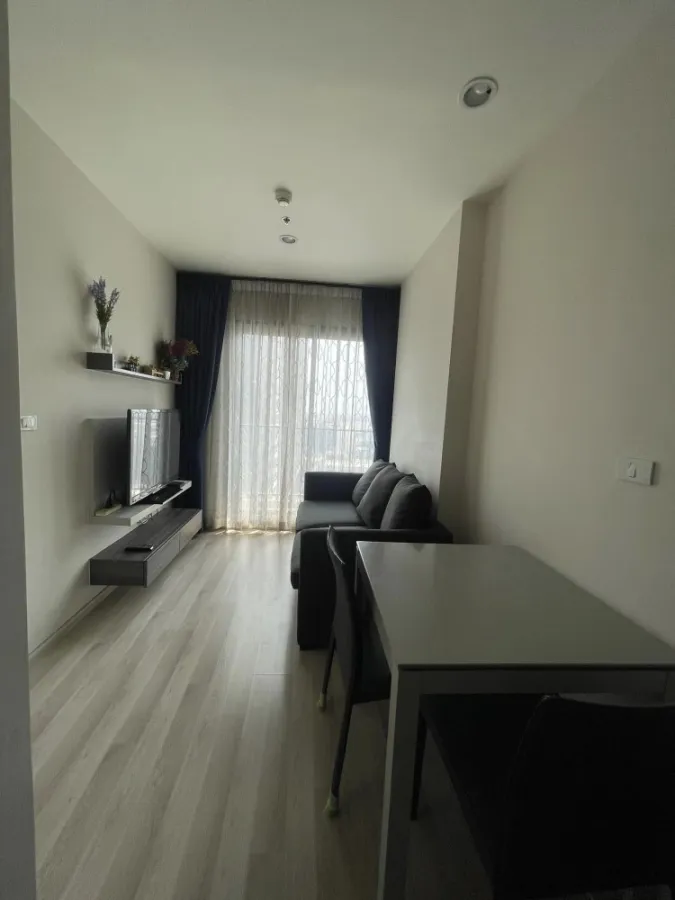 Condo for sale, Centric Ratchada-Huay Kwang, 1 bedroom, 1 bathroom, fully furnished, high view, book now.