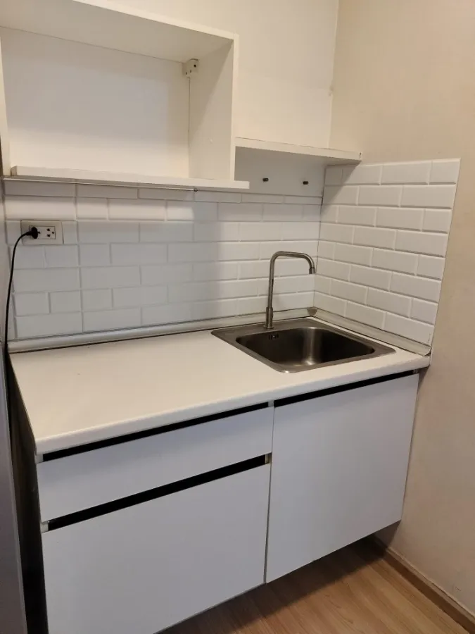 Selling Plum Condo, Central Station, 3rd floor, parking lot view, fully furnished, comes at a low price that you should not miss.