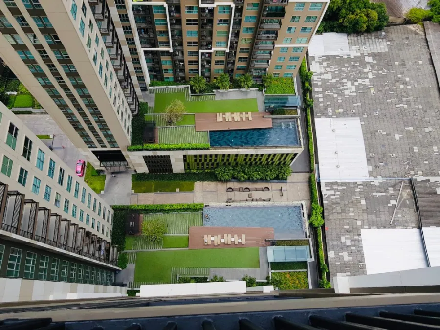 ให้เช่า Fuse Chan-Sathorn ชั้น 28 ห้องวิวสวย เห็นสวนสระว่ายน้ำ ดีแบบนี้ อย่ามัวแต่มองรีบจองเลยจ้า
