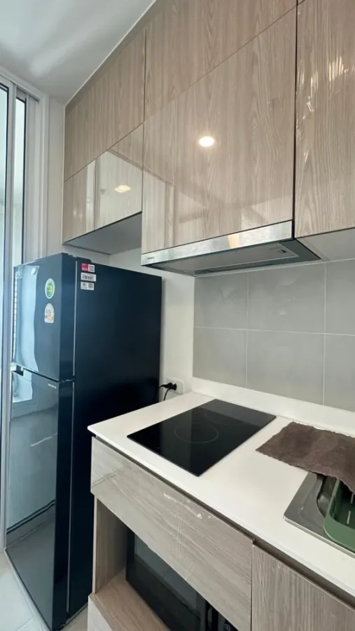 ให้เช่า De Lapis Charan 81 ห้องชั้นสูง ลมโกรกดีเวอร์ Facility ครบครัน สนใจจองเลยจ้า