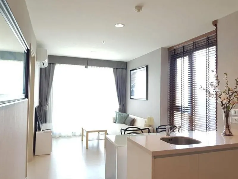 Condo for sale / rent at Rhythm Sukhumvit 42, new built-in rooms, fully furnished, ready to move in, very cheap price, book now.