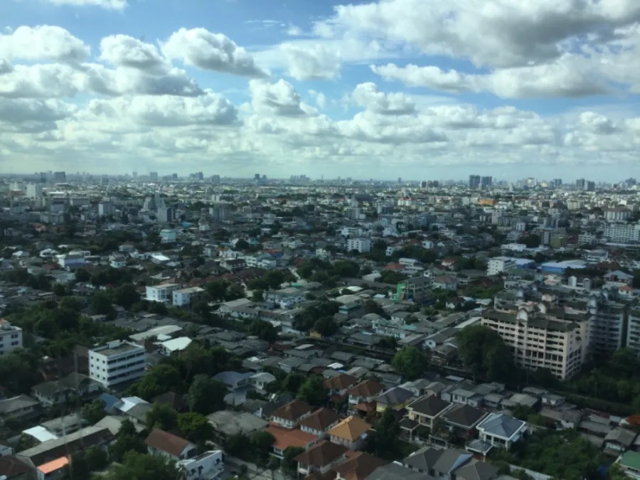 ขาย คอนโด ริทึ่ม รัชดา ห้องสวย ชั้นสูง วิวสวย วิวสระ-สวน เฟอร์ครบ พร้อมอยู่ ห้ามพลาด !!
