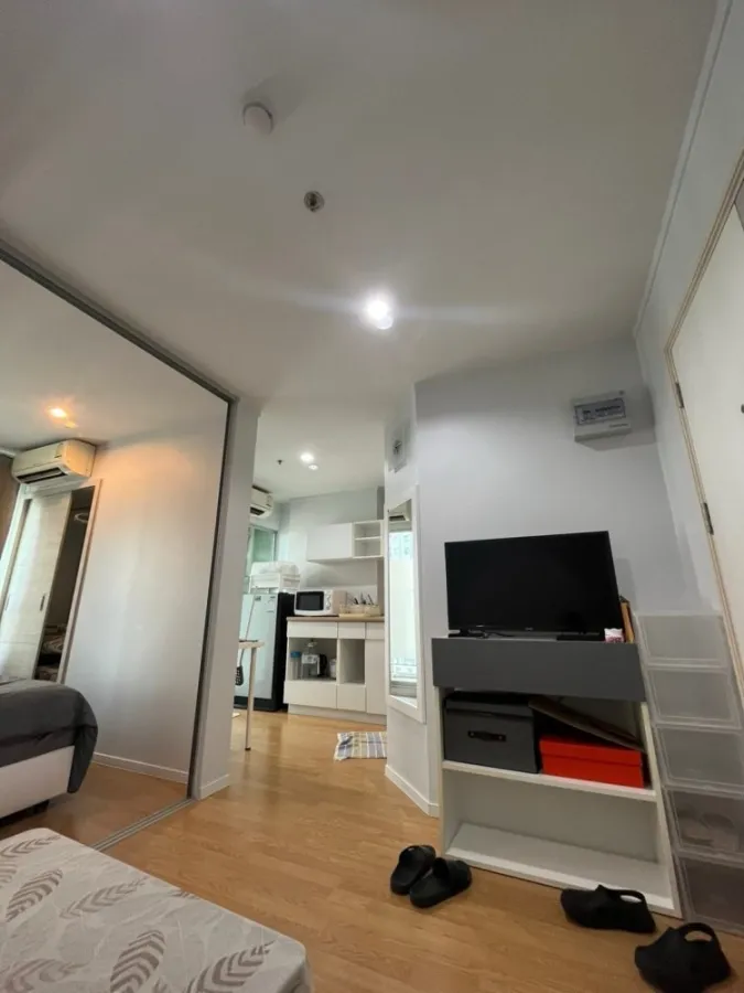 For sale or rent Lumpini Place Srinakarin-Hua Mak Station, 19th floor, great city view, ready to move in, book now.