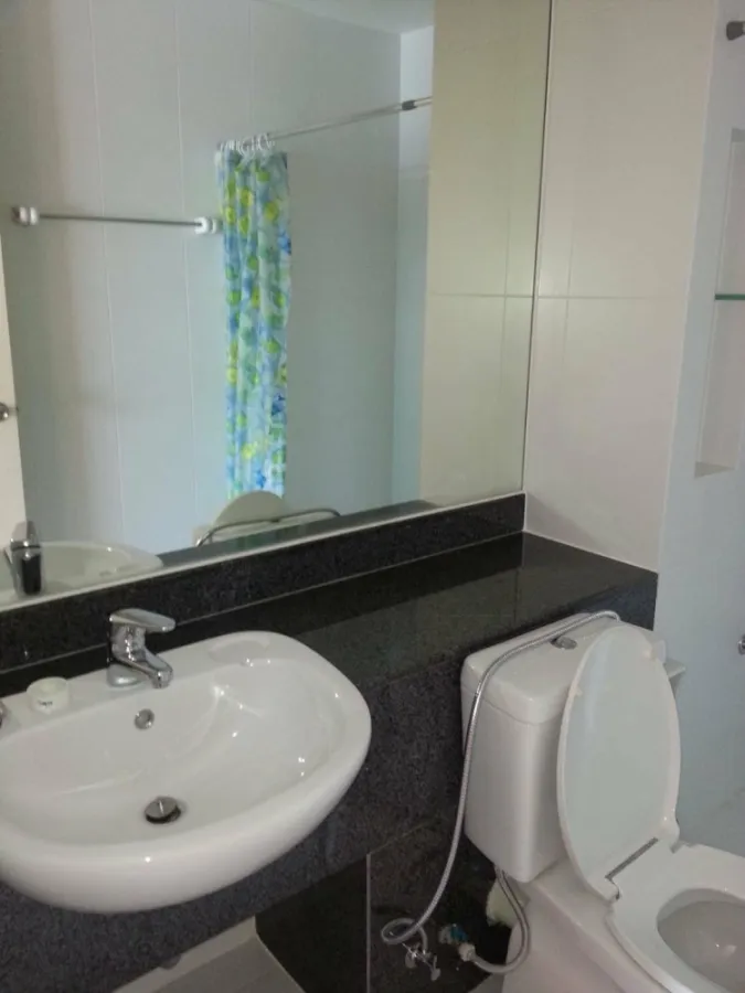 Condo for sale, The Parkland Taksin-Thapra, 2 bedrooms, 2 bathrooms, 18th floor, north, friendly price, buy quickly, don't wait.