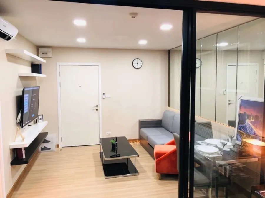 For rent, Plum Condo Phahon 89, fully furnished and decorated, ready to move in. Room in the shade all day, not exposed to the sun, book now.