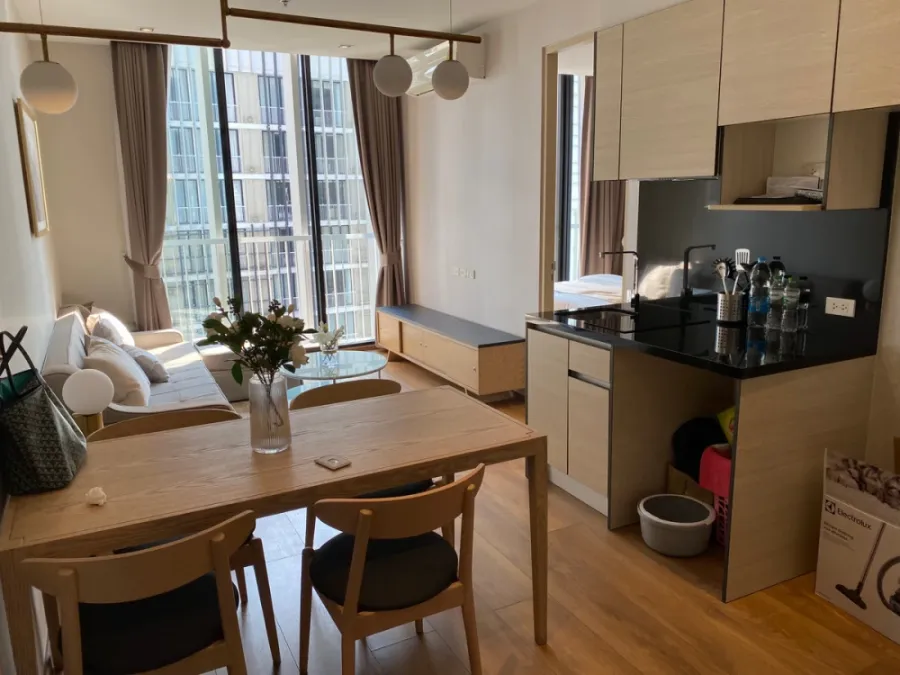 For sale or rent: Park 24 Origin Phrom Phong, 25th floor, corner room, fully furnished. Interested? Reserve now!
