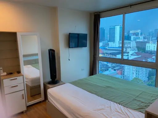 For rent Wish at Samyan, 17th floor, high floor, good view, fully furnished and electrical appliances. Book now. images