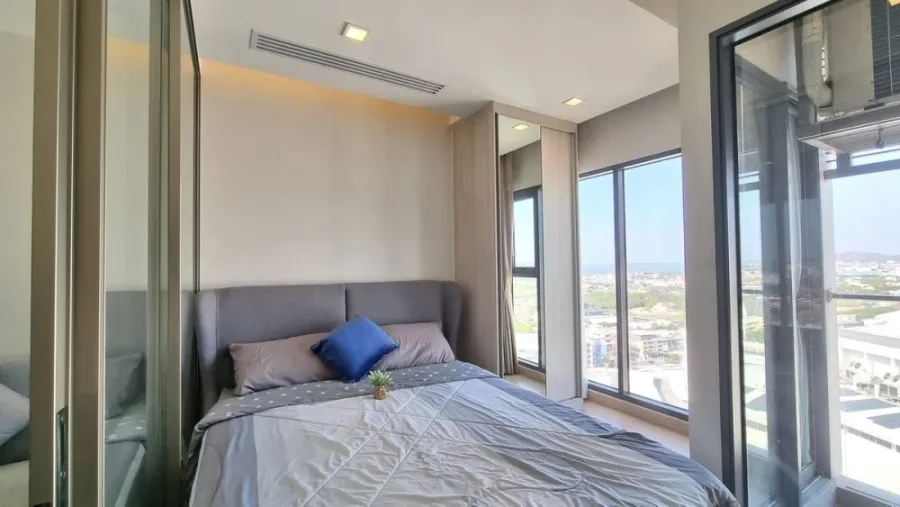 For sale: Infinity One, a nice room, comes with complete furniture and appliances. Hurry and book now, don't miss out.