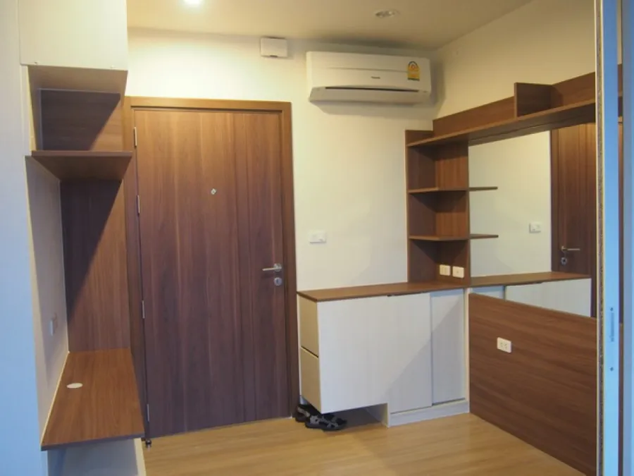 ว้ายย ห้องนี้ต้องรีบจอง ห้องสวยมาก บิวท์อินแน่นๆ พร้อมเครื่องซักผ้า ที่ The Base แจ้งวัฒนะ ให้เช่า