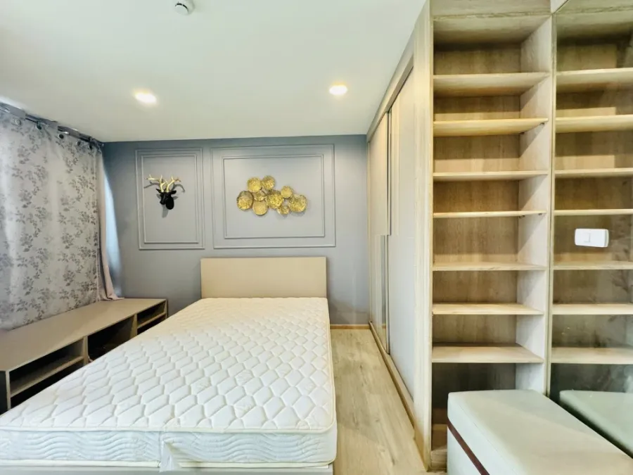 Urgent sale: The Excel Udomsuk, fully furnished room, ready to move in, great price, come and reserve your place today.