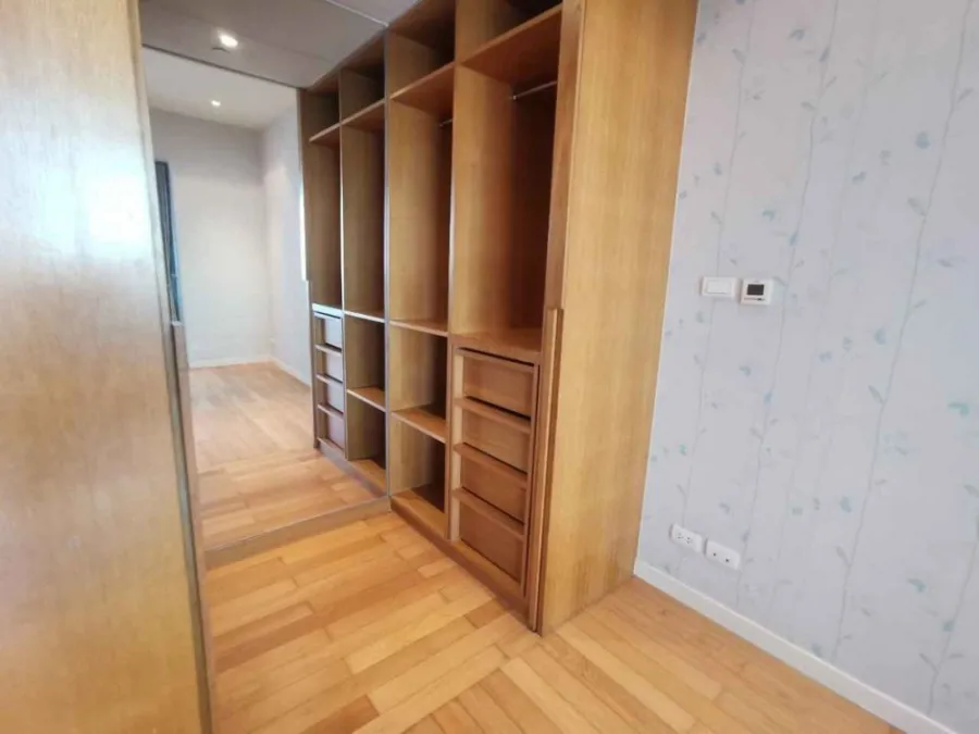 Condo for rent, Pano, convenient transportation, full facilities Can't miss it
