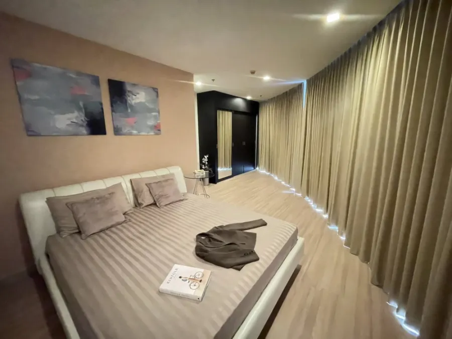 ให้เช่า Sky Walk & Weltz Residence ชั้น 21 ห้องโค้ง วิวรถไฟฟ้า ตกแต่งอย่างดี รีบจองให้ไว