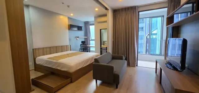 ให้เช่า IDEO Q CHULA-SAMYAN อยู่อาศัยแบบสบายๆ ด้วยเตียงนอน King size และเครื่องใช้ไฟฟ้ามีให้ครบครัน ใช้ของดี มีคุณภาพ images