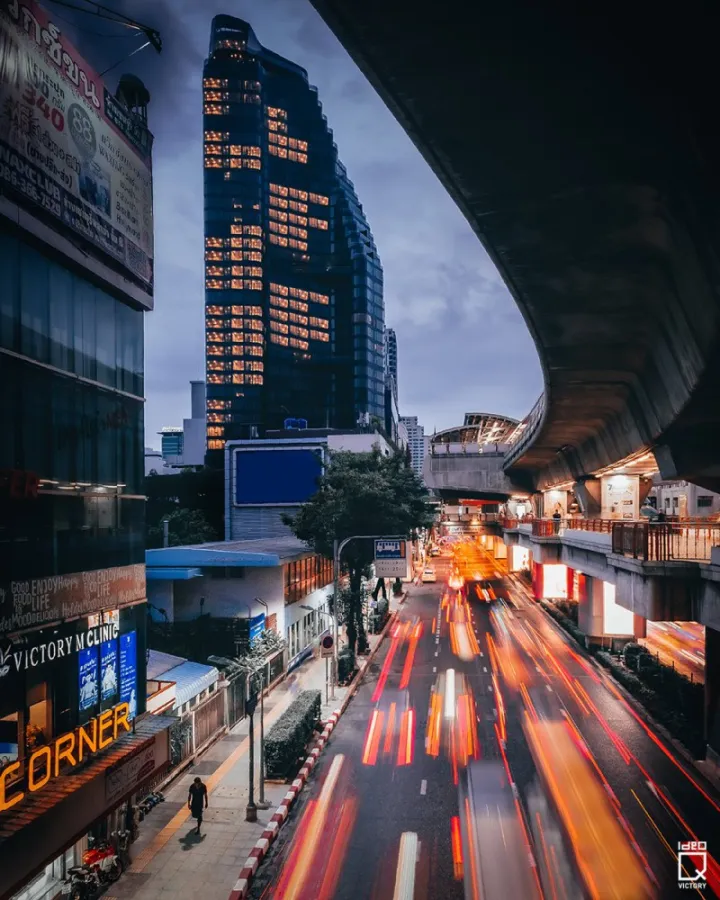 ขาย ให้เช่า คอนโด Ideo Q Victory ห้องพร้อมอยู่ ชั้น 19 ได้วิวสูง มาพร้อมสิ่งอำนวยความสะดวกครบ จองเลย