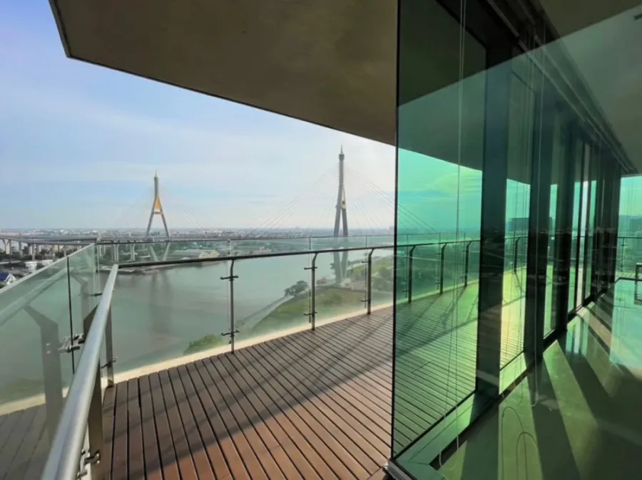 For rent: The Pano Rama 3, 18th floor, Chao Phraya River view, fully furnished, very livable. Book now!