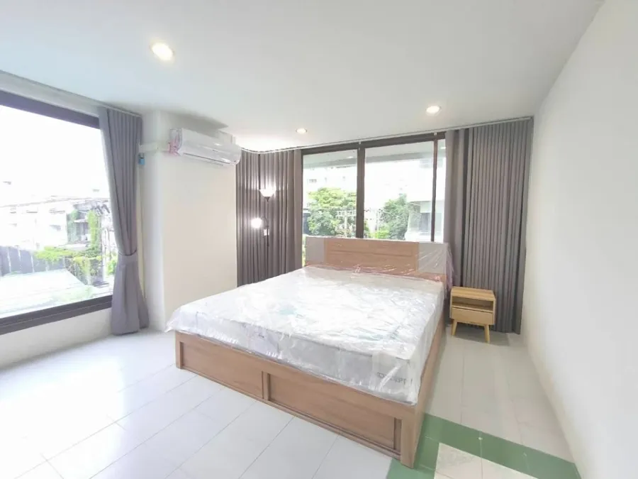 ให้เช่า The Waterford Condominium พื้นที่ในห้องกว้างขวางมากๆ ตกแต่งพร้อมอยู่ จองก่อนได้ก่อน