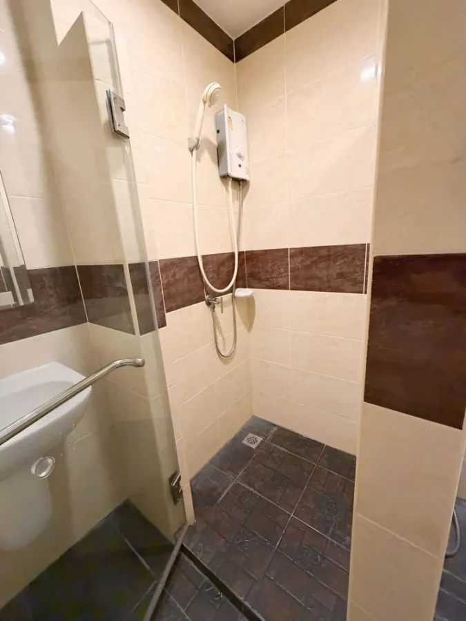 Country Ville Resort Condominium for rent. Corner unit offering privacy. Fully furnished. Book now!