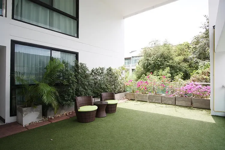 For rent: Chateau In Town Sukhumvit 62/1 phase 2, 2 bedrooms, spacious living area, fully furnished. Book now!
