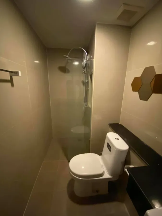 ให้เช่า Living Avenue Bangsaen ห้องสตูดิโอ ทำเลดี เฟอร์และเครื่องใช้ไฟฟ้าครบครัน จองเลย