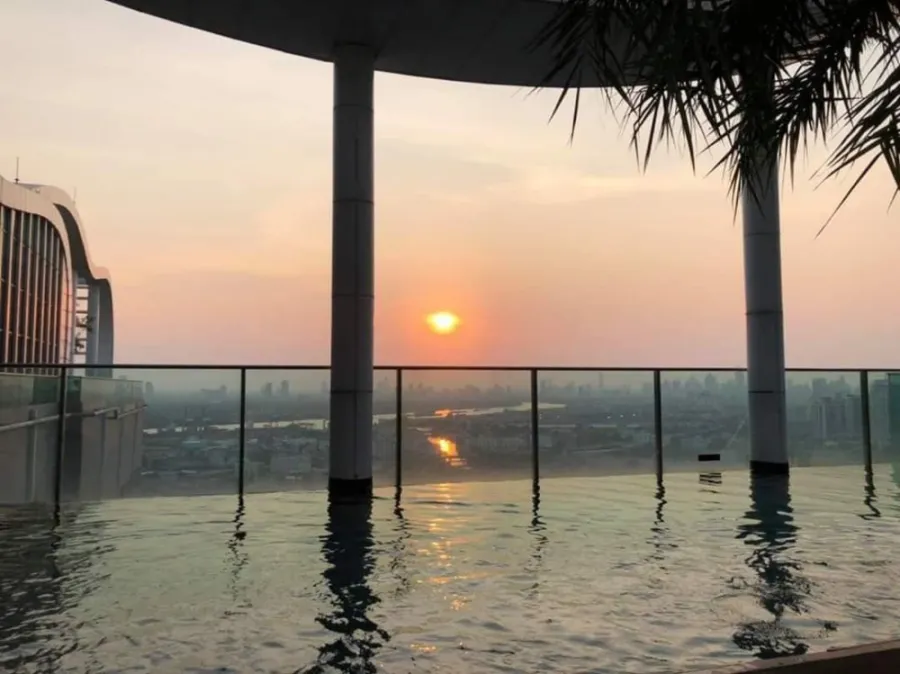 ให้เช่า คอนโด ริทึ่ม สุขุมวิท 50 ห้องพร้อมอยู่ เฟอร์นิเจอร์ครบ เดินทางสะดวก รีบจองเลย