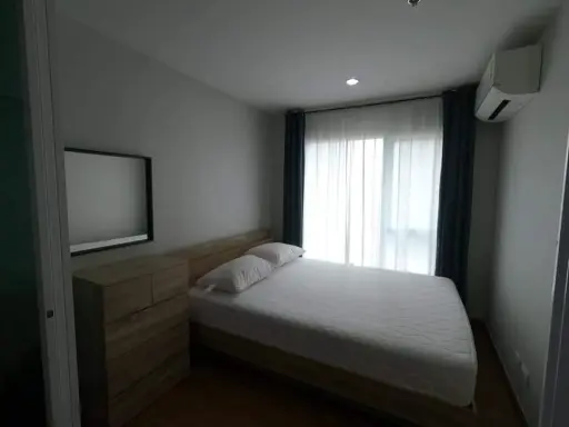 Condo for rent, Regent Home, Bang Son, partitioned room There is also a sofa bed that can be reclined. If interested, hurry up to reserve now.