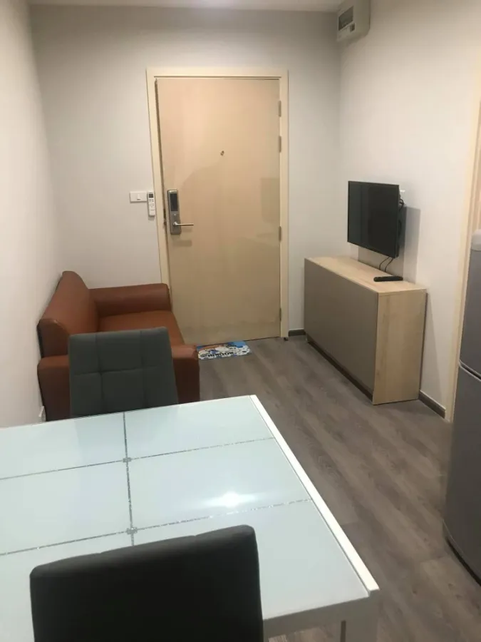 For sale, for rent!! Rich Park Triple Station Condo, 9th floor, same floor as the swimming pool, city view, first come, first served!!