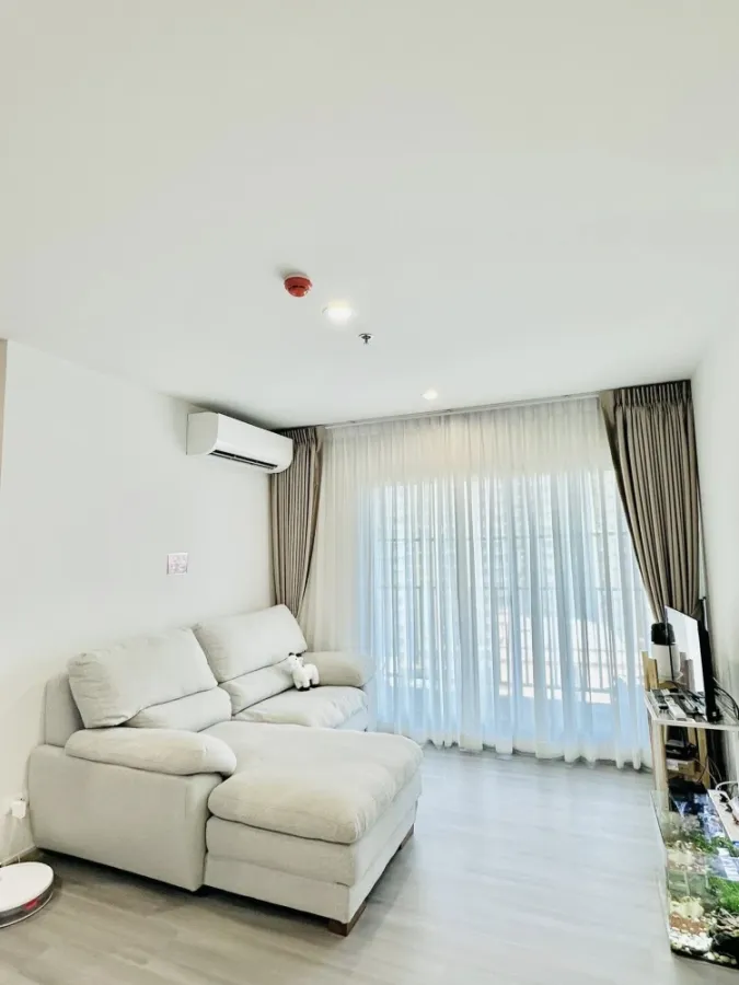 Urgent sale! The Parkland Charan–Pinklao, corner unit, quiet, spacious living area. Book now, don't miss out!