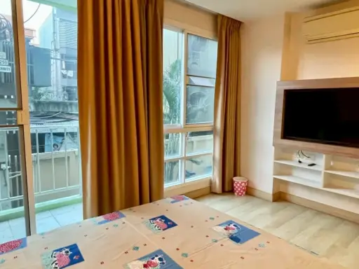 ให้เช่าคอนโด Emerald Residence Ratchada ห้องพร้อมอยู่ สิ่งอำนวยความสะดวกครบ ราคาดี มาจองเลย