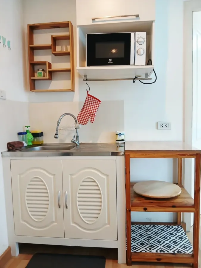 For rent: Incio Serithai, separate room with full furniture + washing machine at a great price. Hurry and book now!
